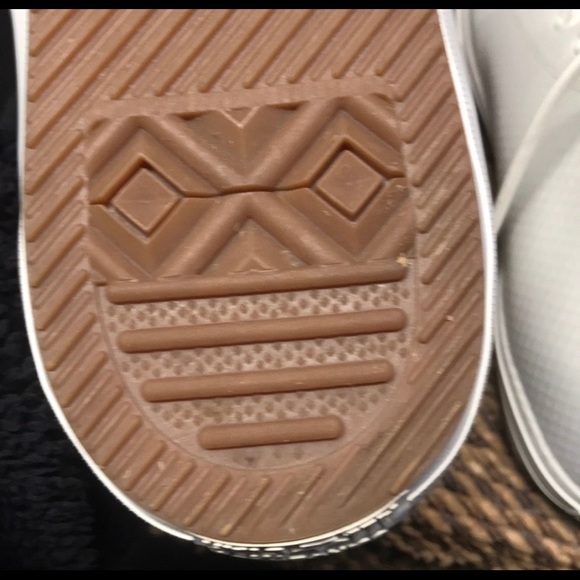 ConverseCHUCK TAYLOR II WHT LTH CLIMATE CNTRL… - Picture 7 of 9